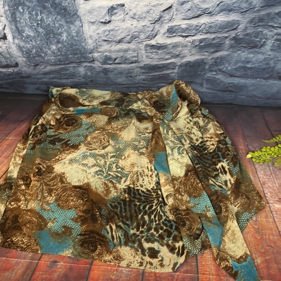 Handkerchief Animal and Lace Print Water Color Flowy Midi Skirt - Picture 8 of 8